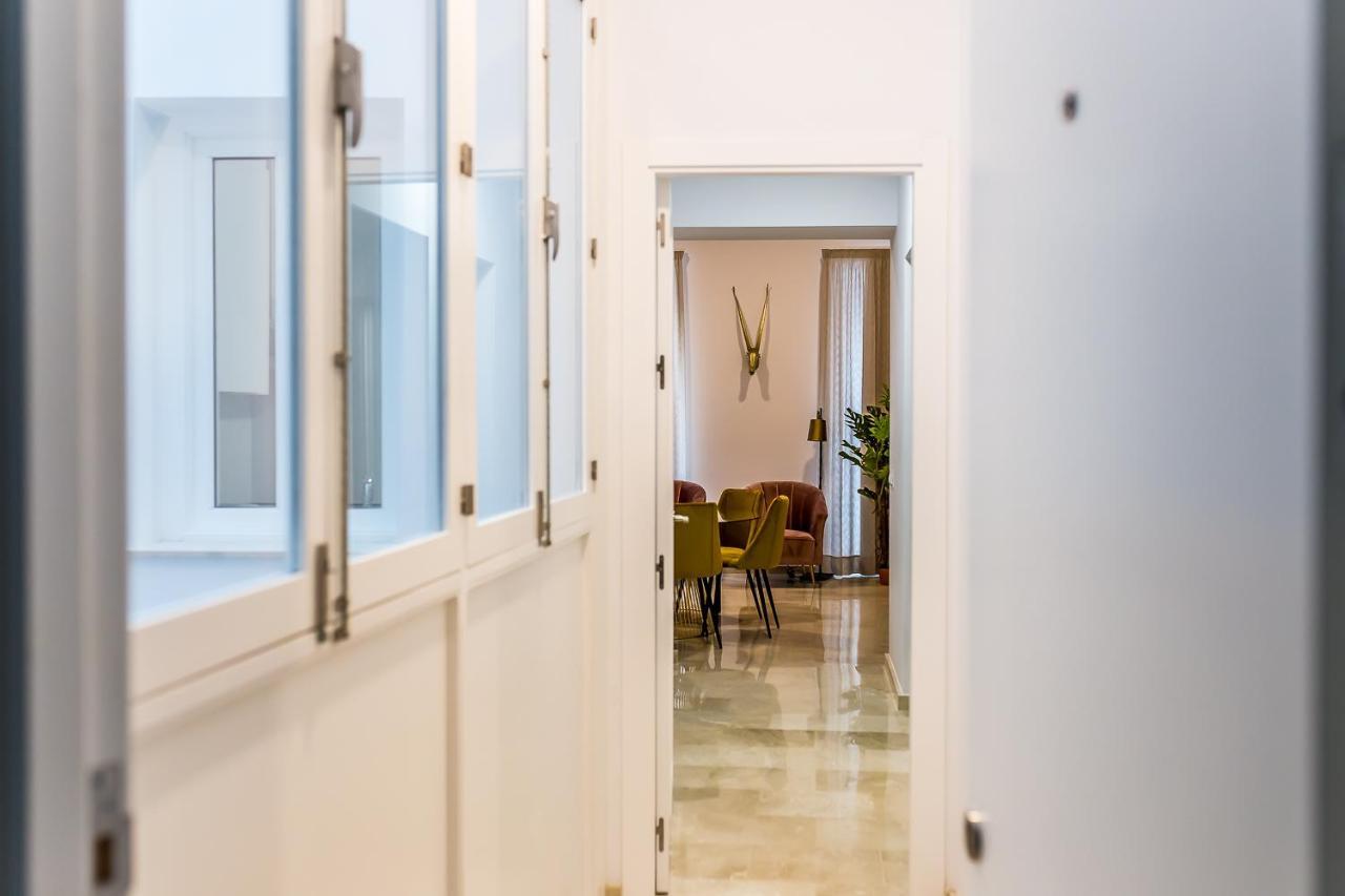 San Francisco Plaza Apartamentos Cádiz Exteriör bild